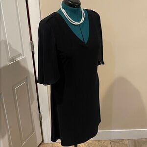 Dressbarn Black V-Neck Dress Sz 14